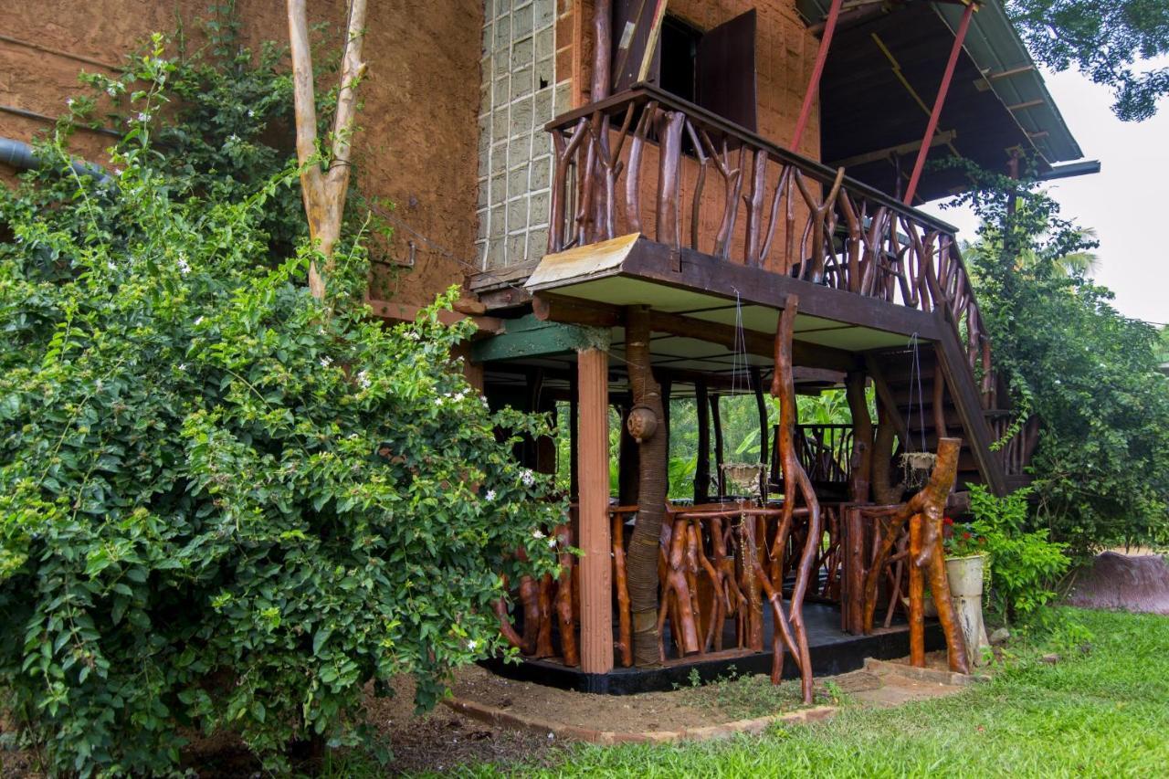 Anushka Nera Nature House Szigirija Szoba fotó