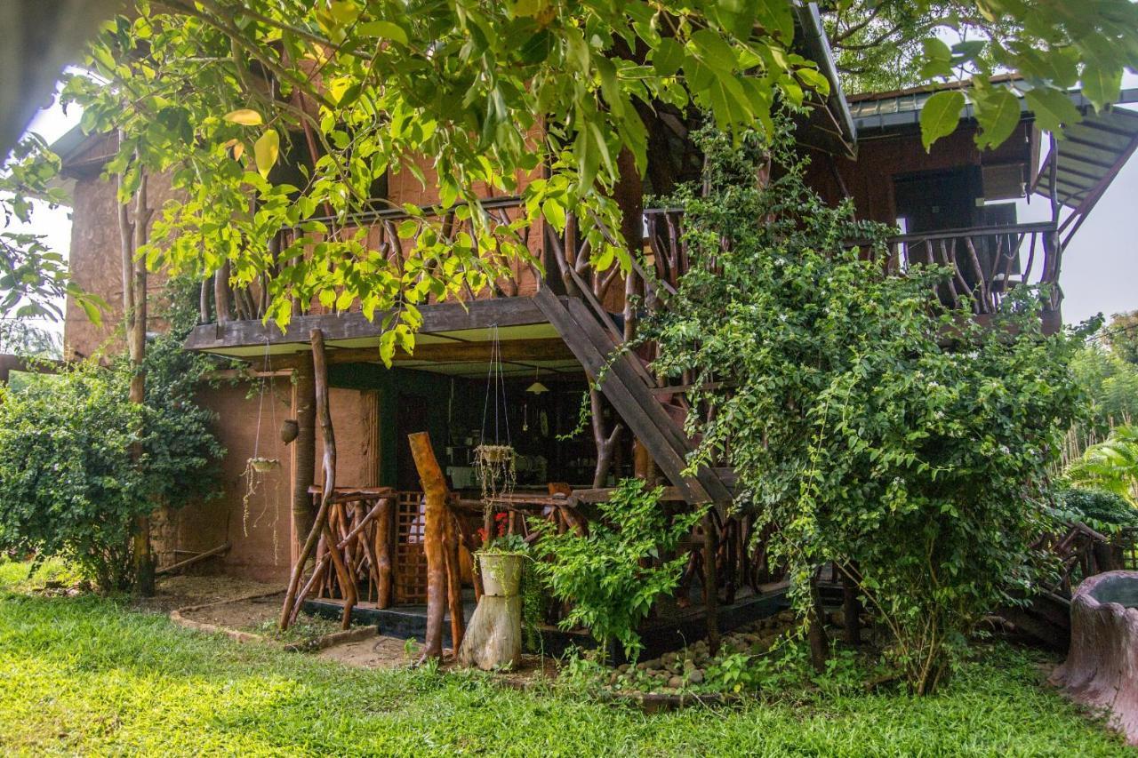 Anushka Nera Nature House Szigirija Szoba fotó